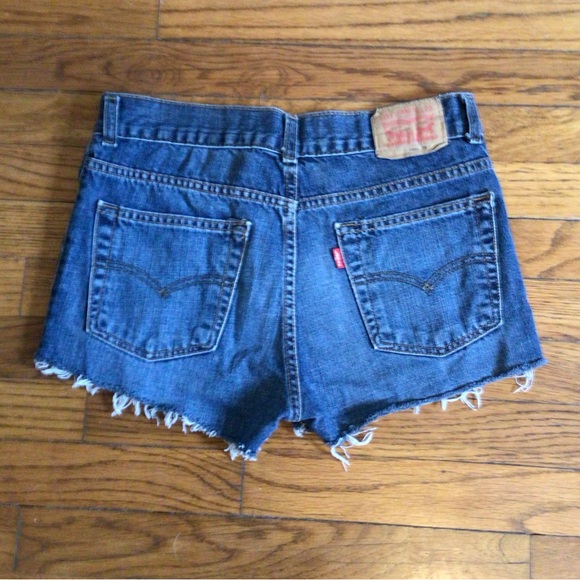 Levi's Pants - Levi's 505 medium wash distressed cut off short